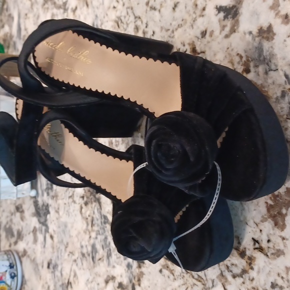 NEW Antonio Melani x Nicola Bathie Emilia Velvet Rose Platform Dress Sandals - Picture 4 of 10